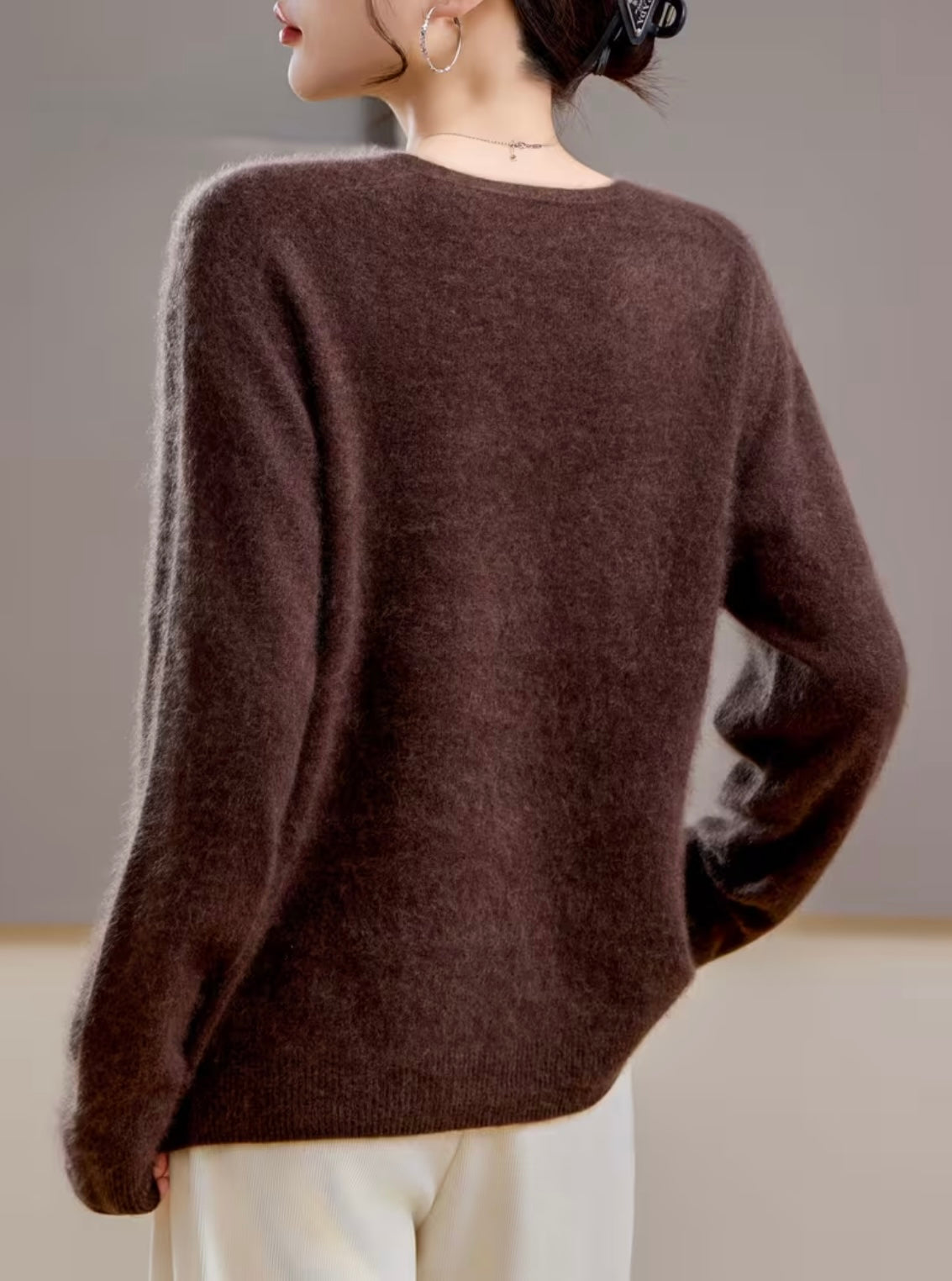 Cashmere Blend V-neck