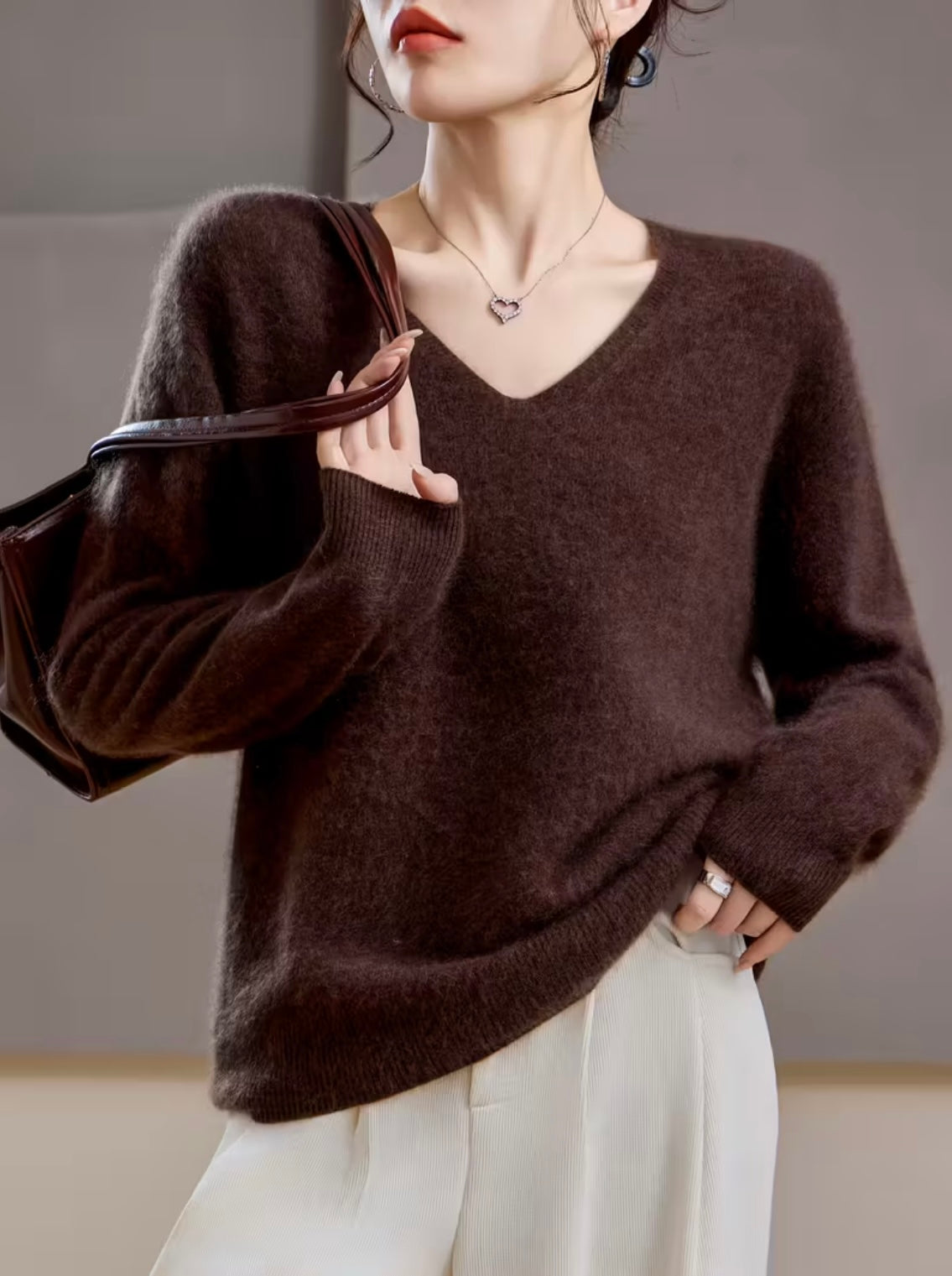 Cashmere Blend V-neck