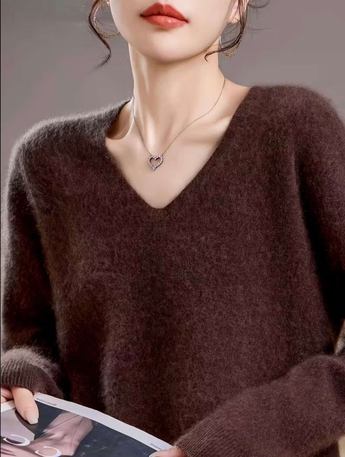 Cashmere Blend V-neck