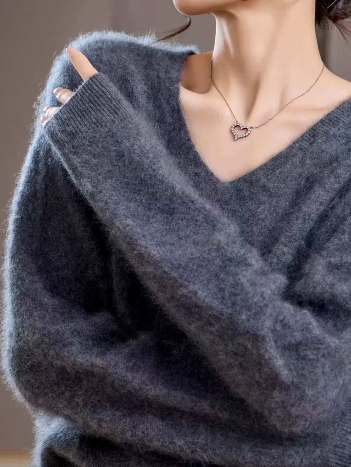 Cashmere Blend V-neck