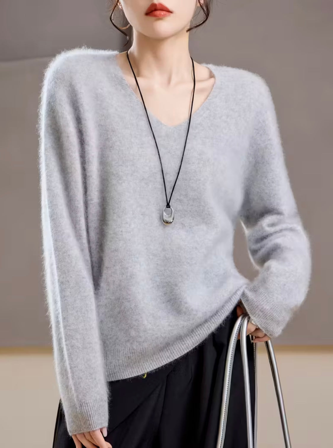 Cashmere Blend V-neck