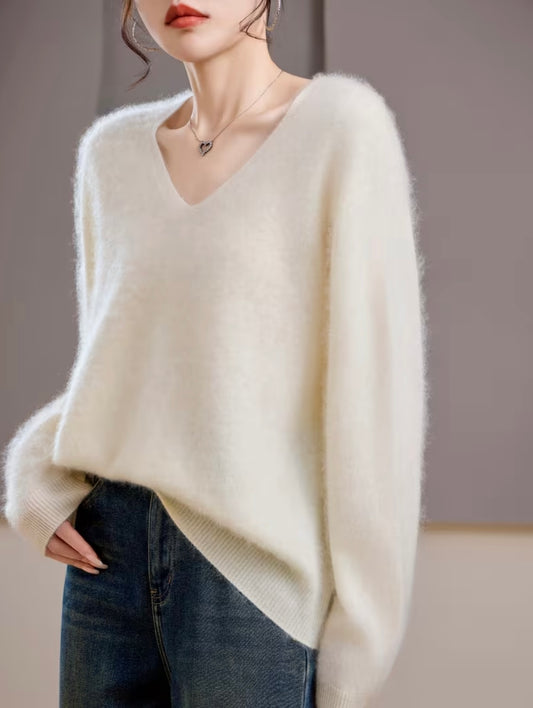 Cashmere Blend V-neck